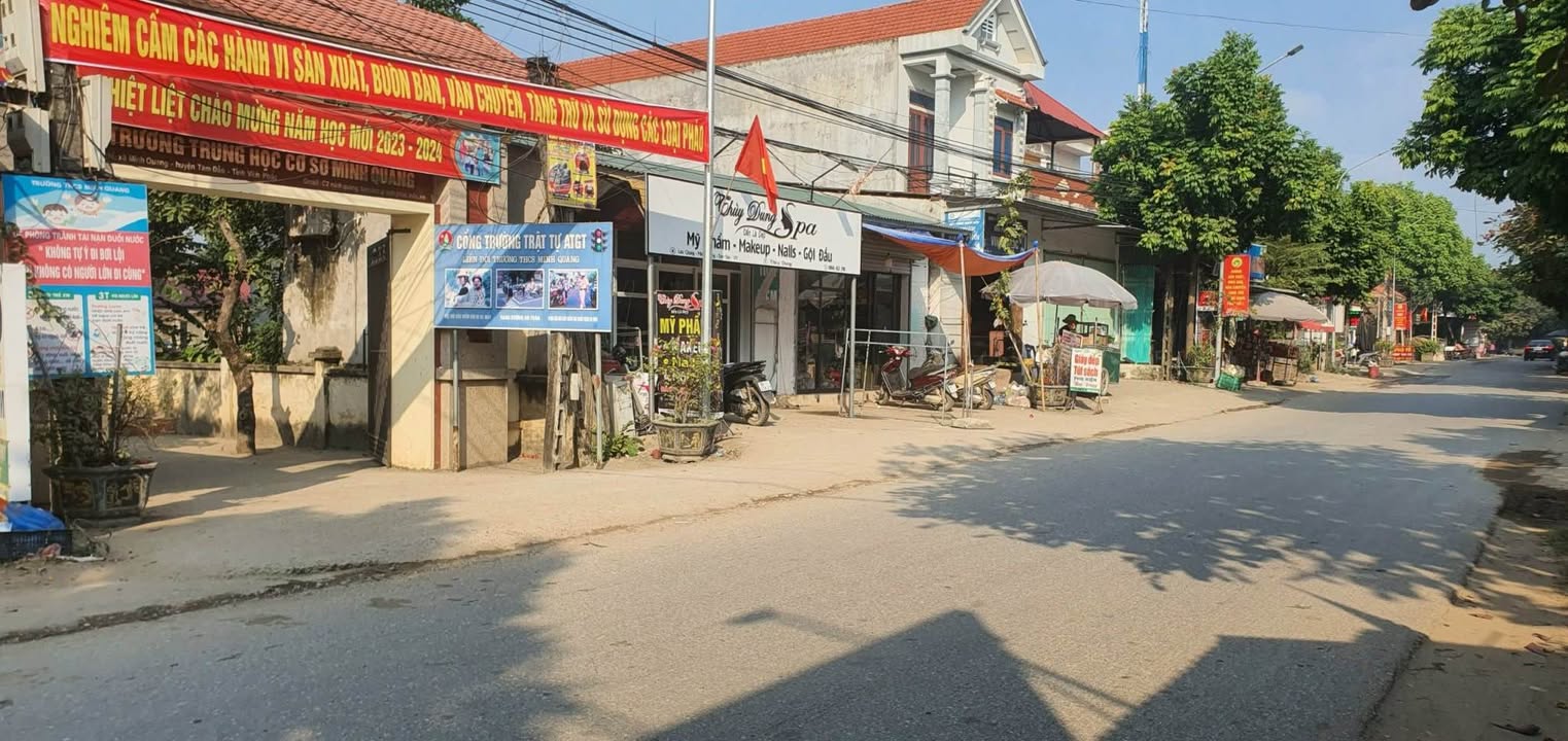 Đất nền Minh Quang Tam Đảo 114m² 400 triệu - Đường ô tô