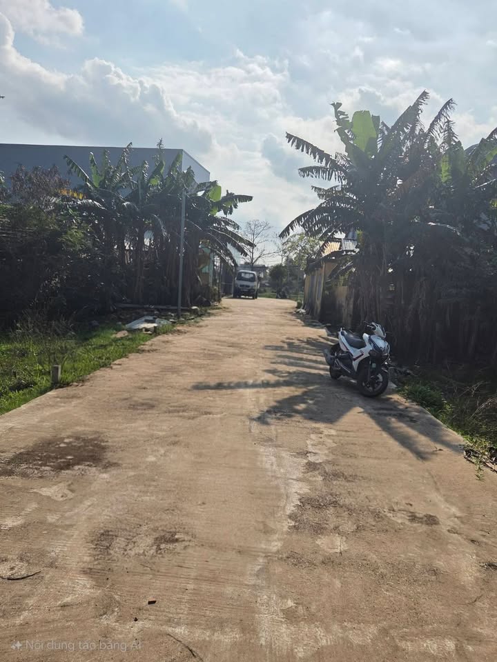 Đất nền Hòa Tiến 120m² giá 2 tỷ - Sổ đỏ chính chủ