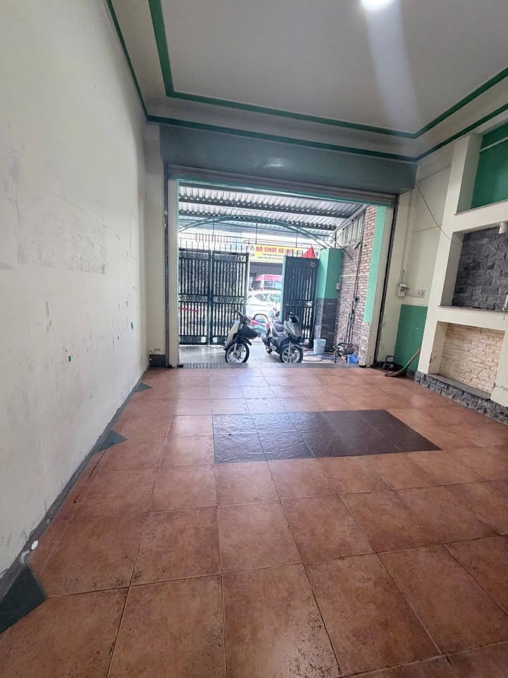 Nhà riêng Lê Thị Hà Q12 74m² 6.5 tỷ - Ô tô vào tận nhà sẵn sàng