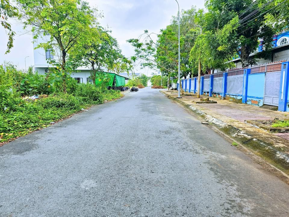 Đất nền Hưng Phú Cần Thơ 90m² 2.4 tỷ - Sổ đỏ chính chủ