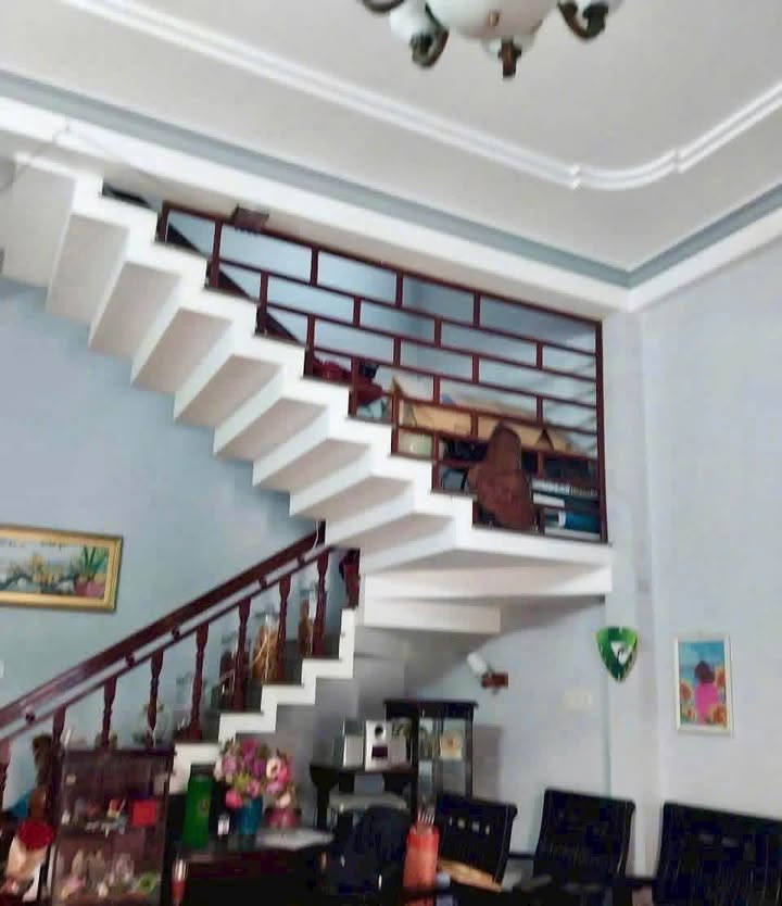 Nhà riêng Quảng Ngãi Hùng Vương 90m² 2.2 tỷ - Chính chủ bán