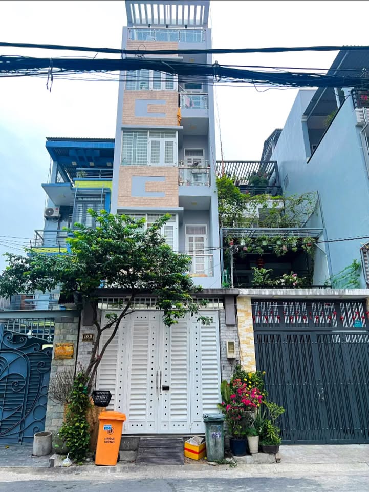 CHDV Đường Số 2 Q7 100m² 15 tỷ - View đẹp, thuê ổn định