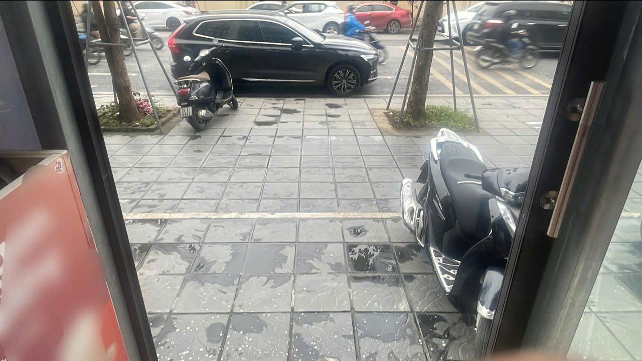 Shophouse Huỳnh Thúc Kháng Đống Đa 20m² 11,2 tr - Mặt tiền kinh doanh