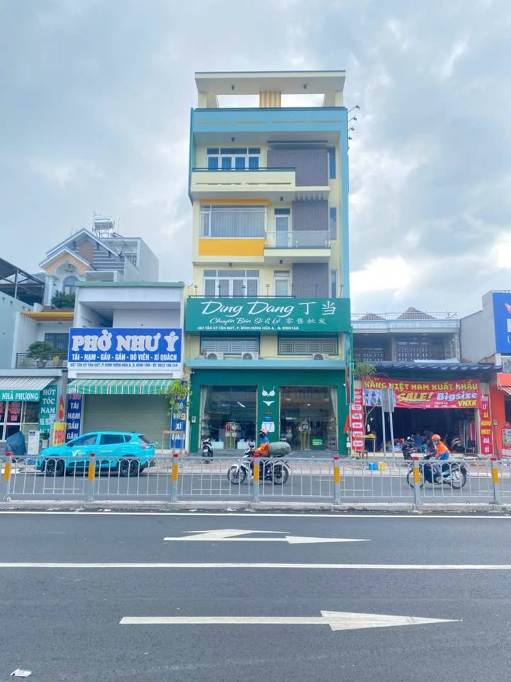 Nhà phố Tân Kỳ Tân Quý 216m² 65 tỷ - Mặt tiền kinh doanh