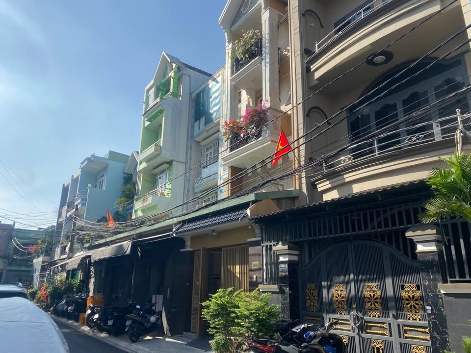 Nhà F15 Phan Huy Ích Tân Bình 102m² 12.8 tỷ - Ô tô vào