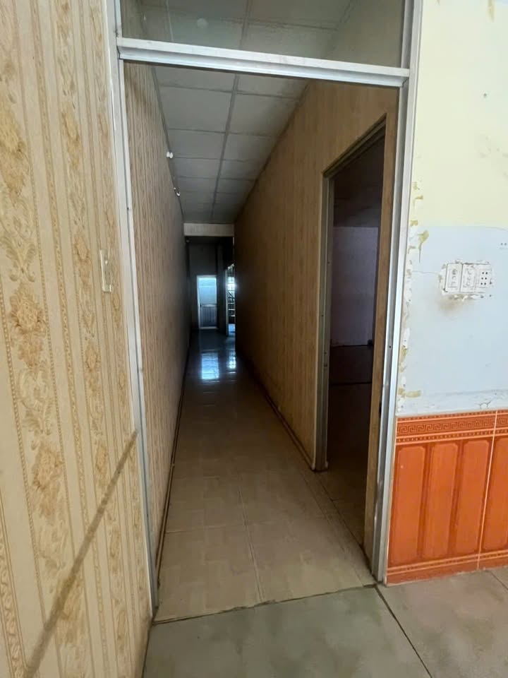 Mặt bằng Nguyễn Huệ Đồng Xoài 6 triệu - Hoạt động ngay