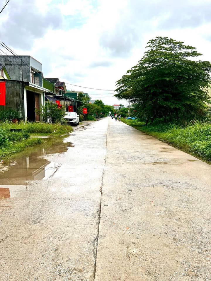 Đất nền La Hà Tư Nghĩa 129m² giá 1.1 tỷ - Đường to ô tô