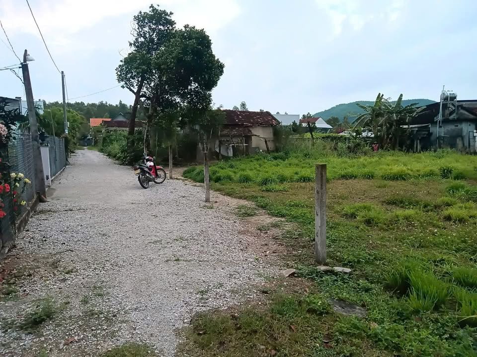 Đất nền Đức Phổ Huỳnh Công Thiệu 100m² giá 1.2-1.29 tỷ - Sổ đỏ