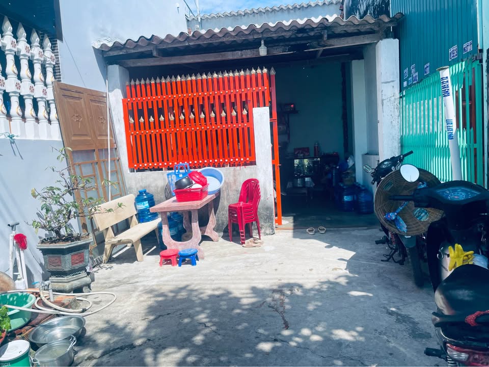 Nhà riêng La Gi 80m² giá 1.7 tỷ - Chính chủ bán