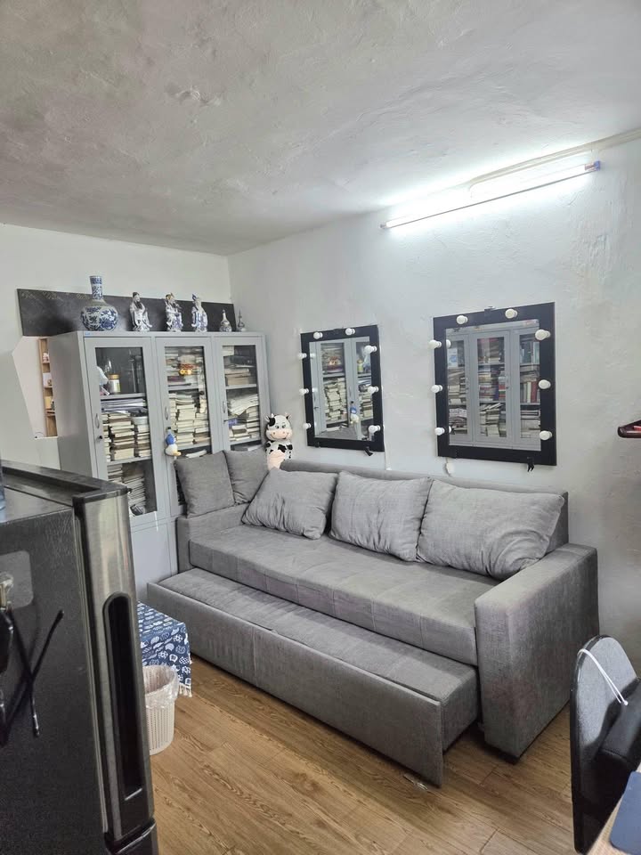 Căn hộ Kim Mã 45m² giá 8 triệu - View sáng, vào ở ngay