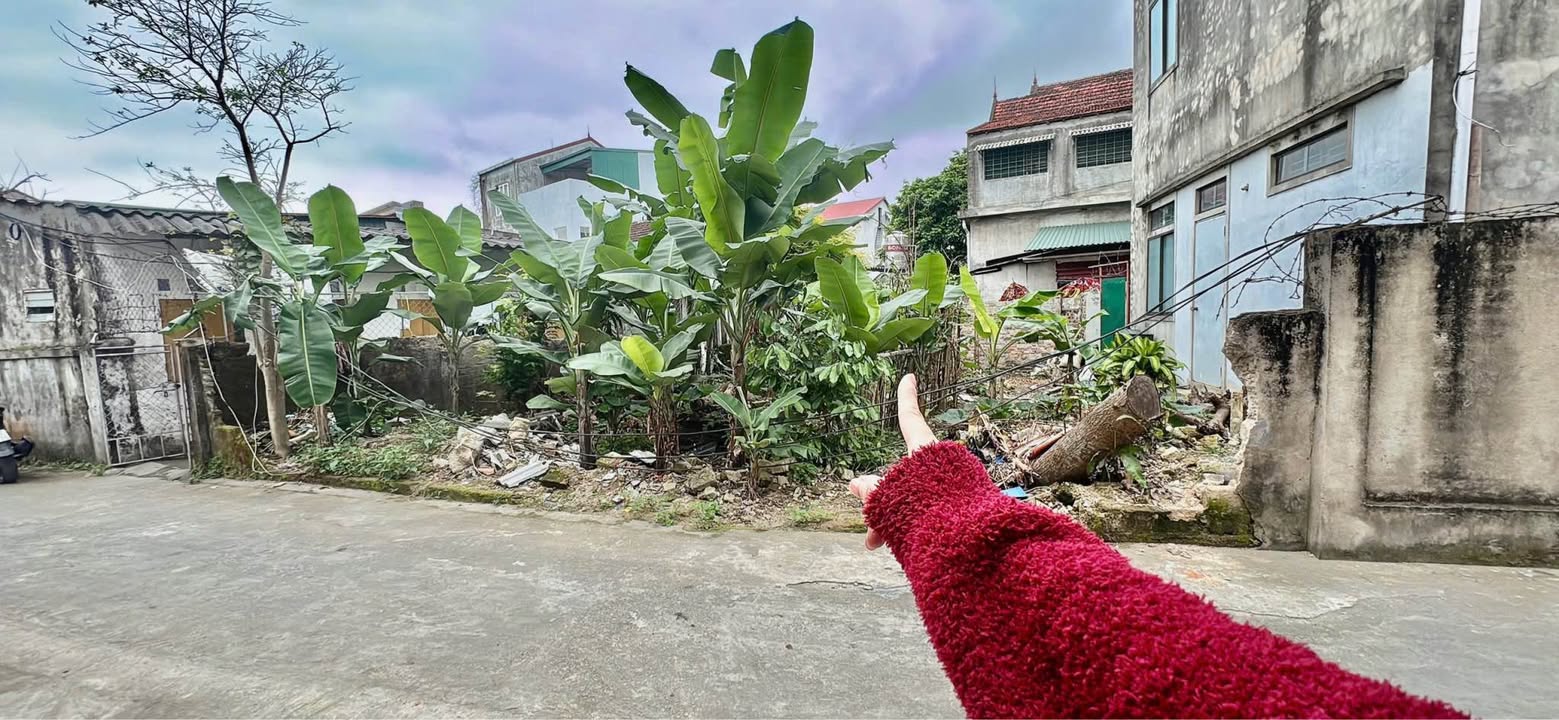 Đất Hưng Dũng - Vinh 104m² giá 2 tỷ - Sổ đỏ chính chủ, xây dựng tự do