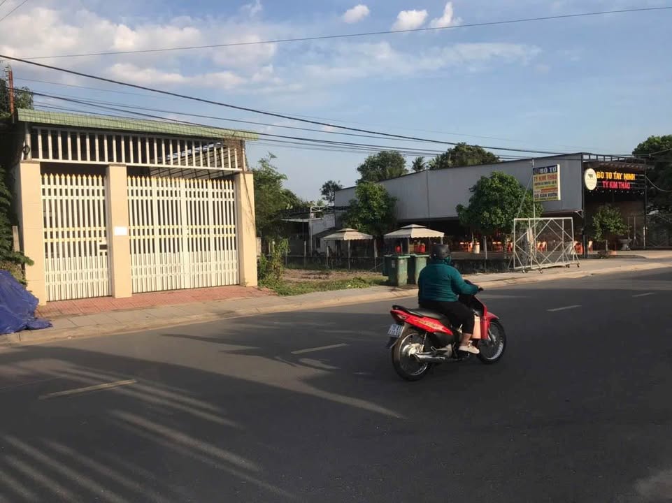 Nhà riêng Đường 30/4 Tân Châu 288m² giá 2.5 tỷ - Chính chủ bán