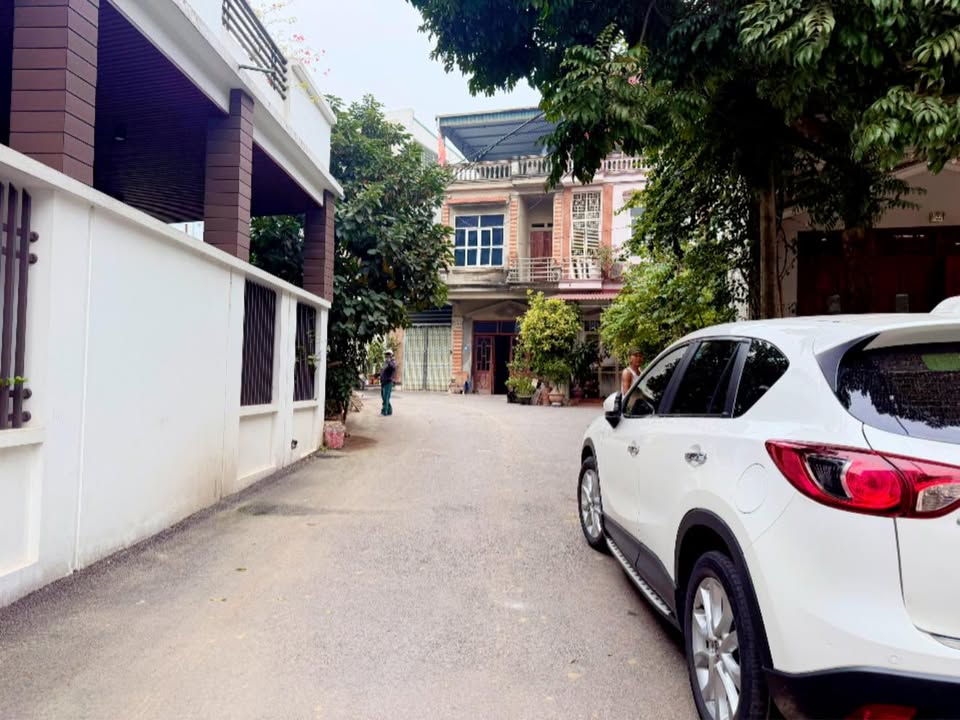 Đất nền Phố Thi Đua Tiên Cát 110m² 3.7 tỷ - Sổ đỏ chính chủ, đường ô tô tránh