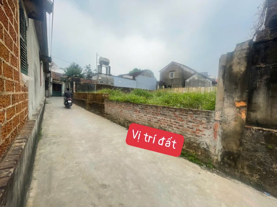 Đất Trường Yên Chương Mỹ 94m² giá 3.03 tỷ - Sổ đỏ