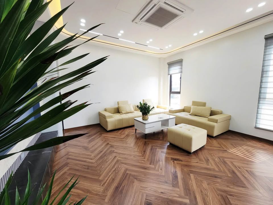 Nhà Nguyễn Ngọc Vũ Cầu Giấy 50m² 17.5 tỷ - Chính chủ bán