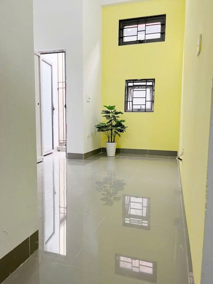 Phòng trọ Ngõ 87 Yên Xá 2.7 triệu - Sẵn sàng ở ngay