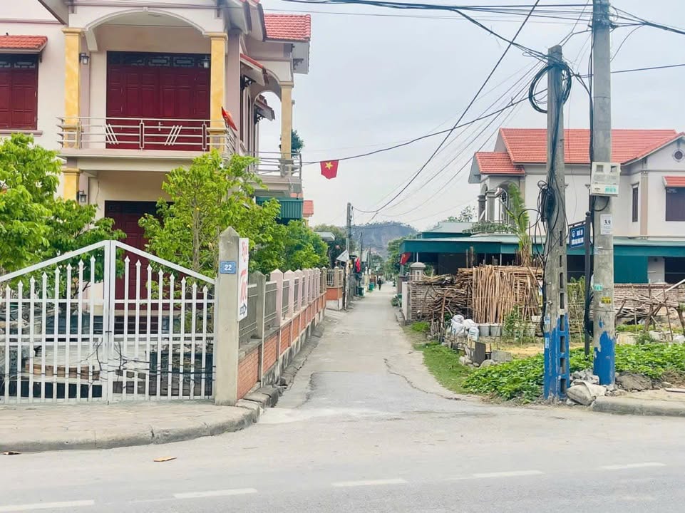 Đất nền Đông Mai Quảng Yên 100m² 1 tỷ - Thổ cư 100%