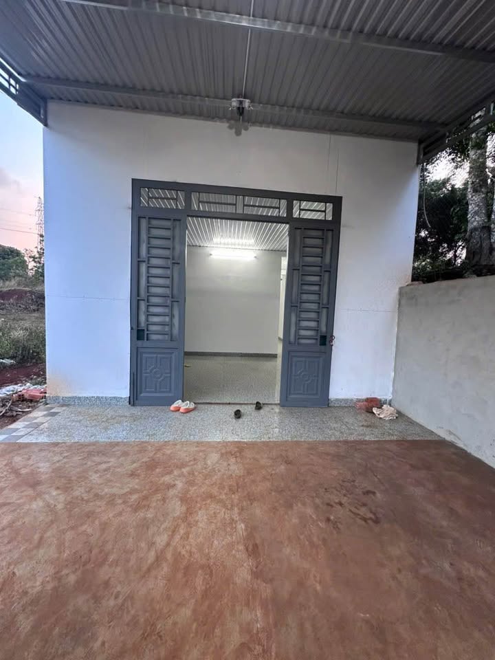 Nhà mặt tiền Đại lộ Đông Tây 4,8 triệu/tháng - Mặt tiền kinh doanh