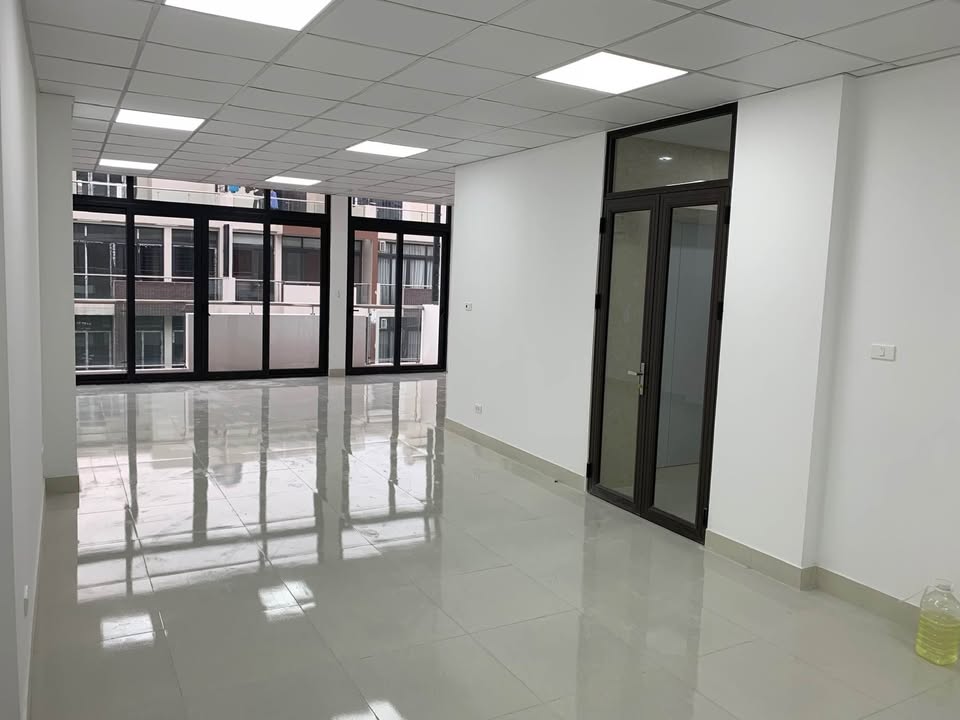 Văn phòng Hàm Nghi Mỹ Đình 80m² 13 triệu - View thoáng