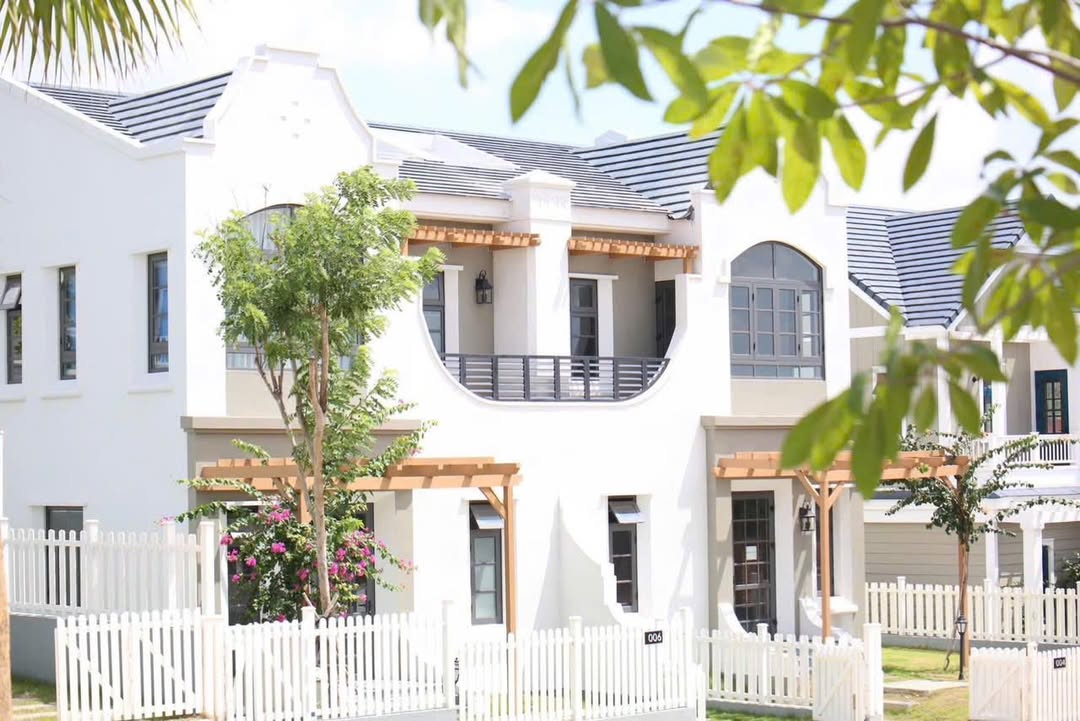 Townhouse Nova Phan Thiết 200m² 4,9 tỷ - Sẵn sàng ở ngay