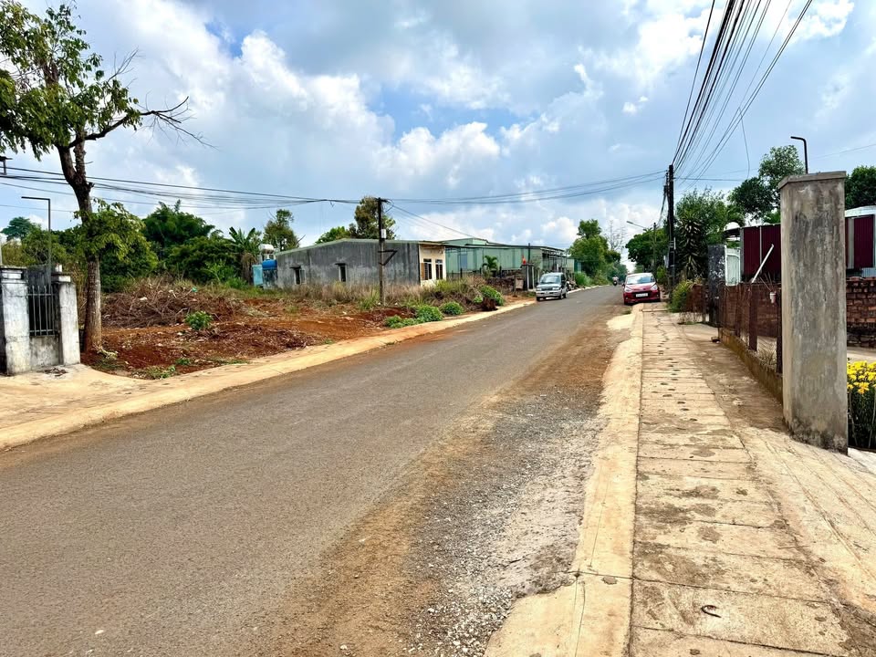 Đất mặt tiền Pleiku Nguyễn Xí 257m² 1 tỷ - Sổ đỏ chính chủ