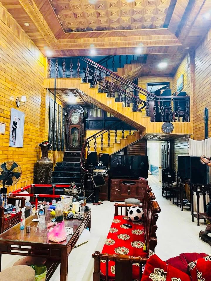 Nhà riêng ĐH72 Tiên Lữ 238m² giá 6 tỷ - Chính chủ bán