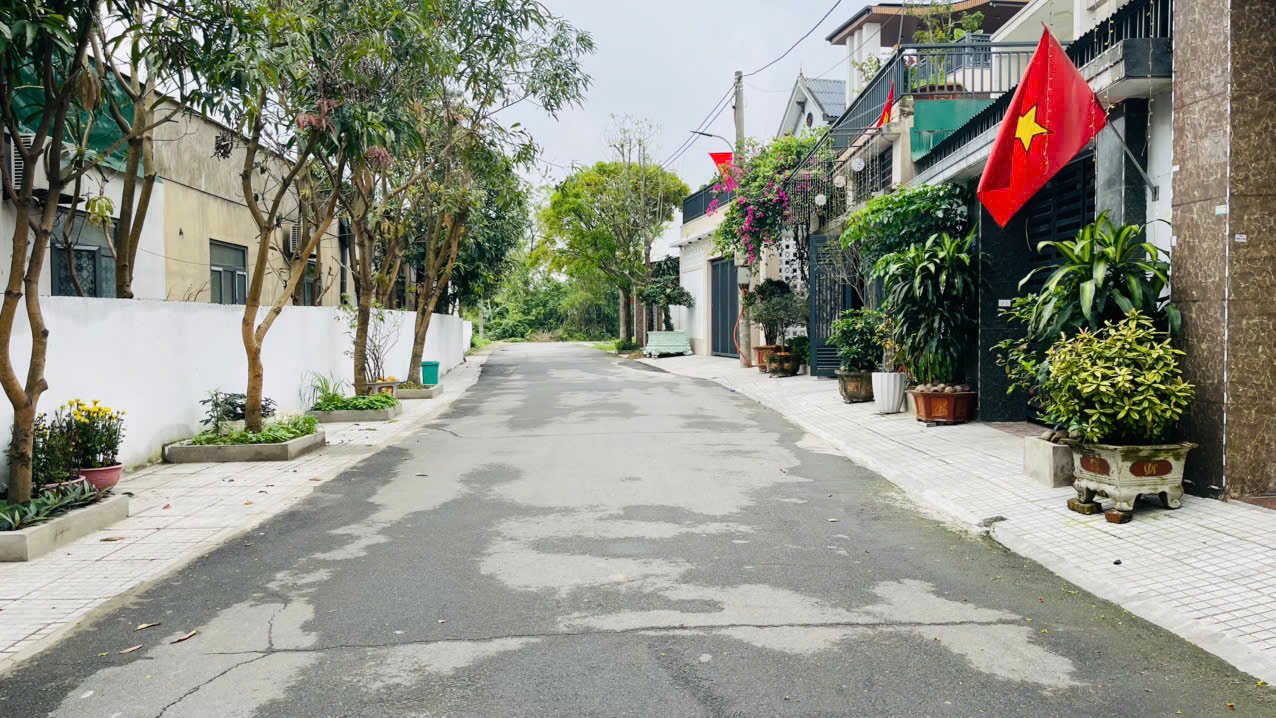 Đất nền Hà Tĩnh Nguyễn Du 68m² 2.2 tỷ - Sổ đỏ chính chủ