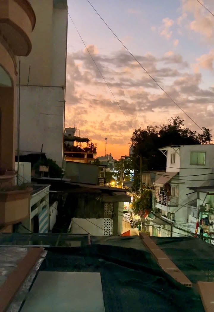 Phong KTX Phan Van Han Binh Thanh 1.8tr - May lanh 24/7