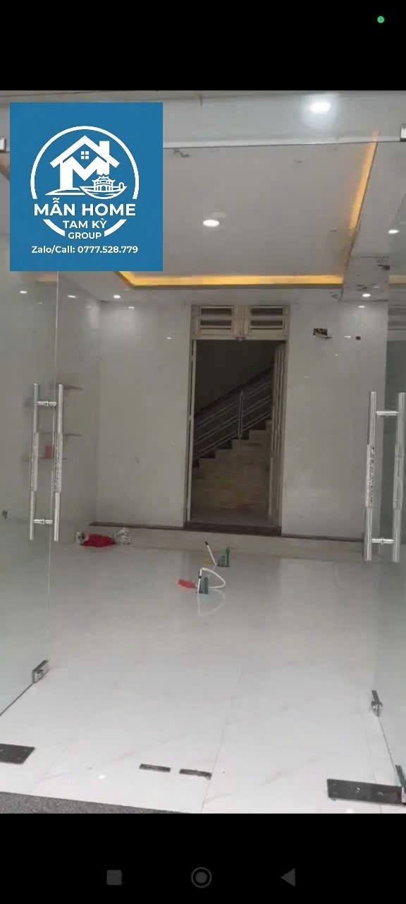 Nhà mặt tiền Tam Kỳ Nguyễn Trác 2.5 triệu - Mặt tiền kinh doanh