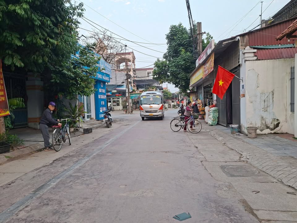 Nhà 2 tầng Phố Hiến 148m² - Mặt tiền kinh doanh