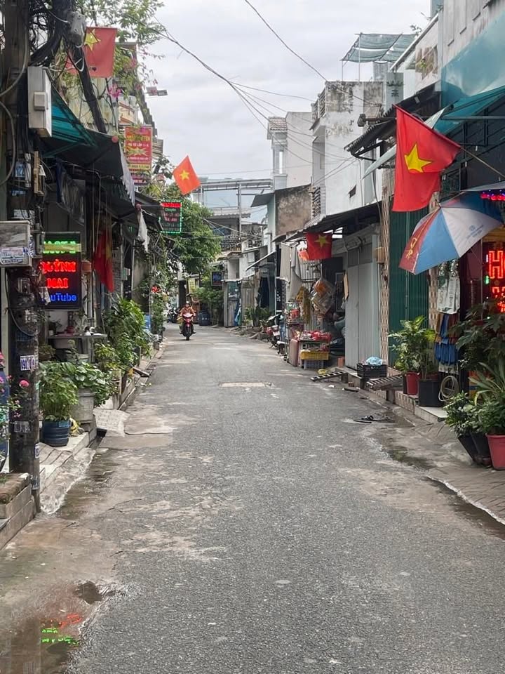 Nhà Lê Đình Cẩn 64m² giá nhỉnh 4 tỷ - Chính chủ bán