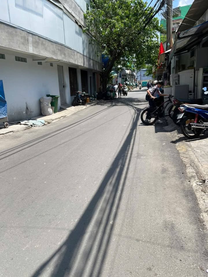 Nhà mặt tiền Trịnh Đình Thảo 140m²/16.8 tỷ - Chính chủ