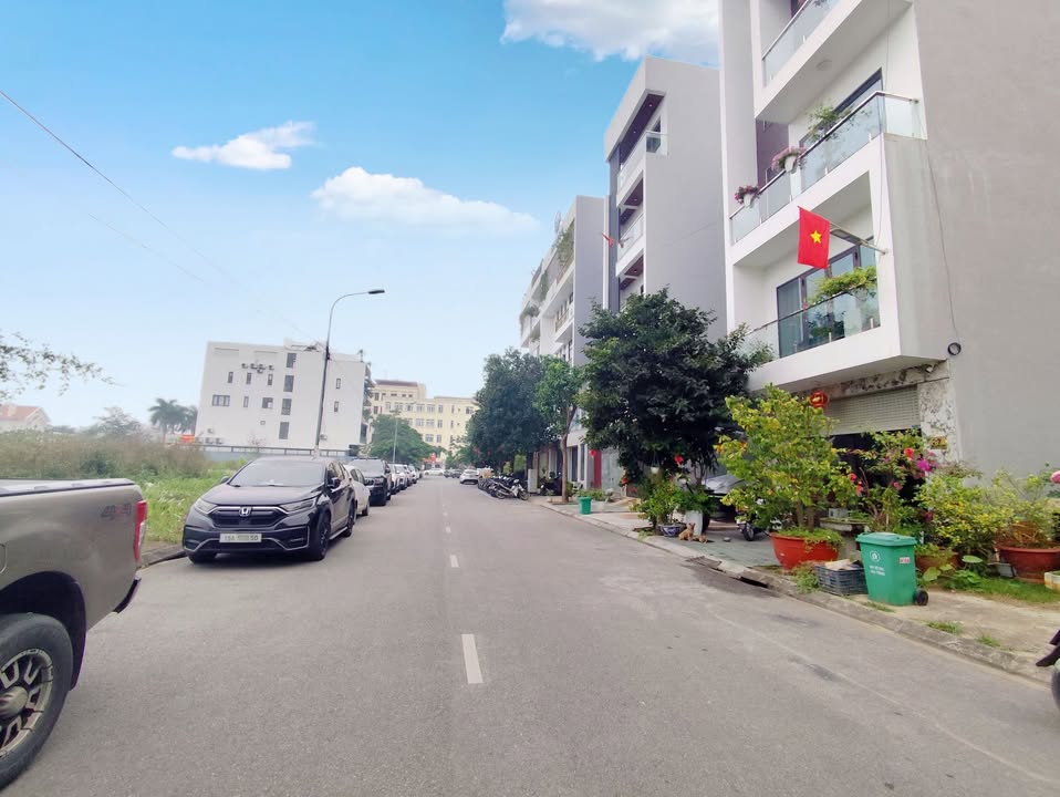 Đất phân lô Lê Hồng Phong 335m² - Sổ đỏ chính chủ