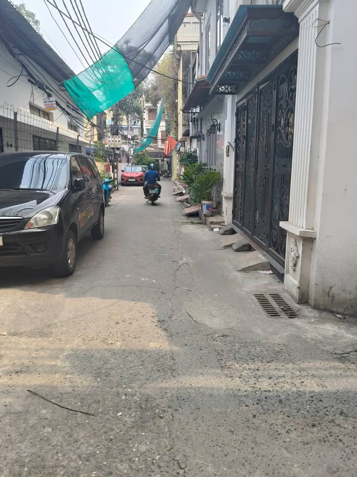 Nhà Nguyễn Văn Linh Gia Lâm 50m² 11.8 tỷ - Chính chủ bán