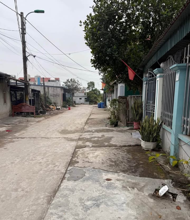 Nhà riêng Vinaconex Hải Yên 110m² giá 2 tỷ - Ô tô vào tận nhà