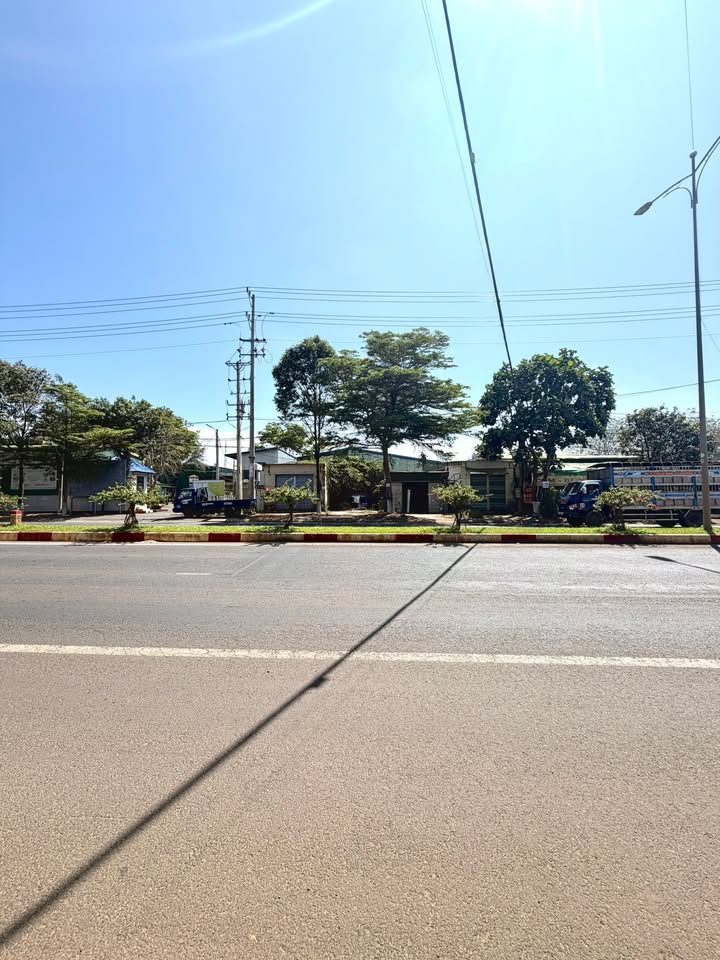 Đất nền Đường 10/3 Buôn Ma Thuột 100m² 5.1 tỷ - Sổ đỏ chính chủ