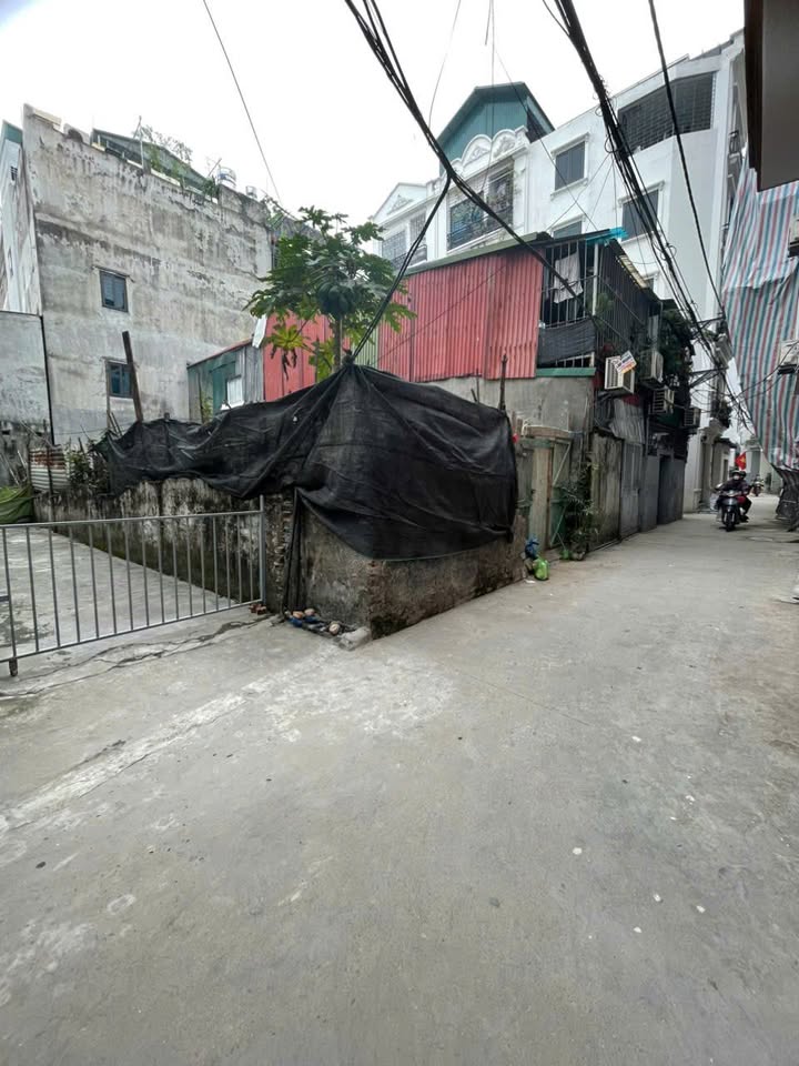 Đất nền Mễ Trì 150m² 37.5 tỷ - Sổ đỏ chính chủ