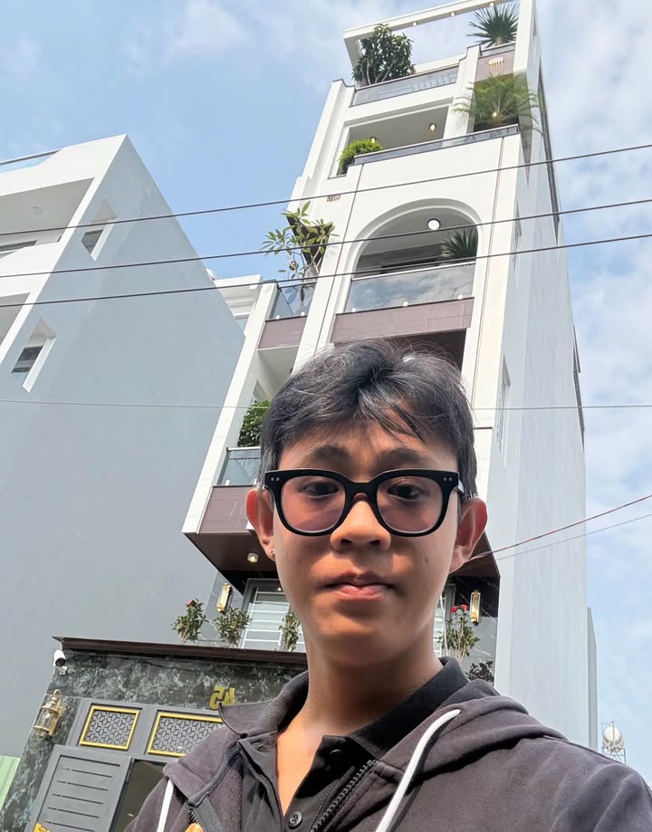 Nhà mặt tiền Quang Trung 288m² 15 tỷ - Ô tô vào nhà