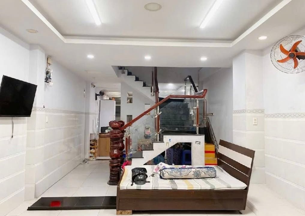 Nhà phố Tân Sơn Nhì 92m² 10 tỷ - Mặt tiền kinh doanh