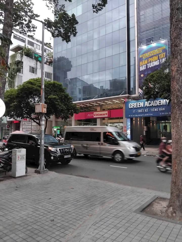 Nhà Quận 10 Cao Thắng 50m2 12,2 tỷ - Chính chủ bán