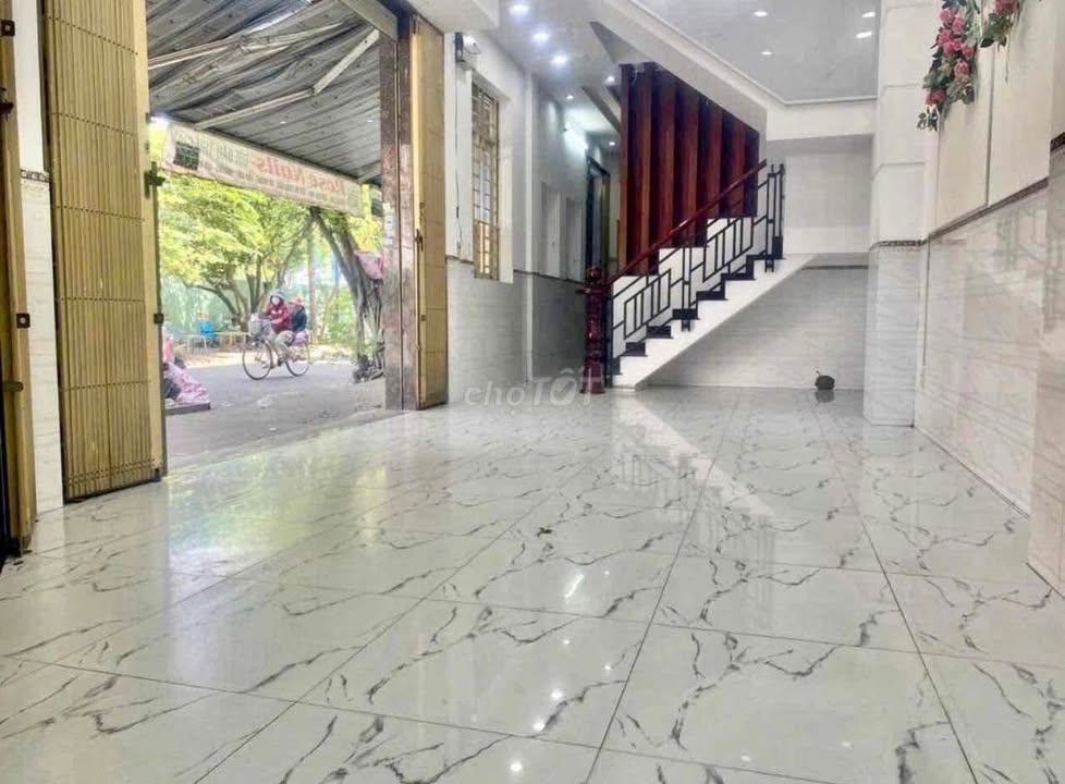 Nhà góc Đường 55 Bình Tân 80m² 20 triệu - Mặt tiền kinh doanh