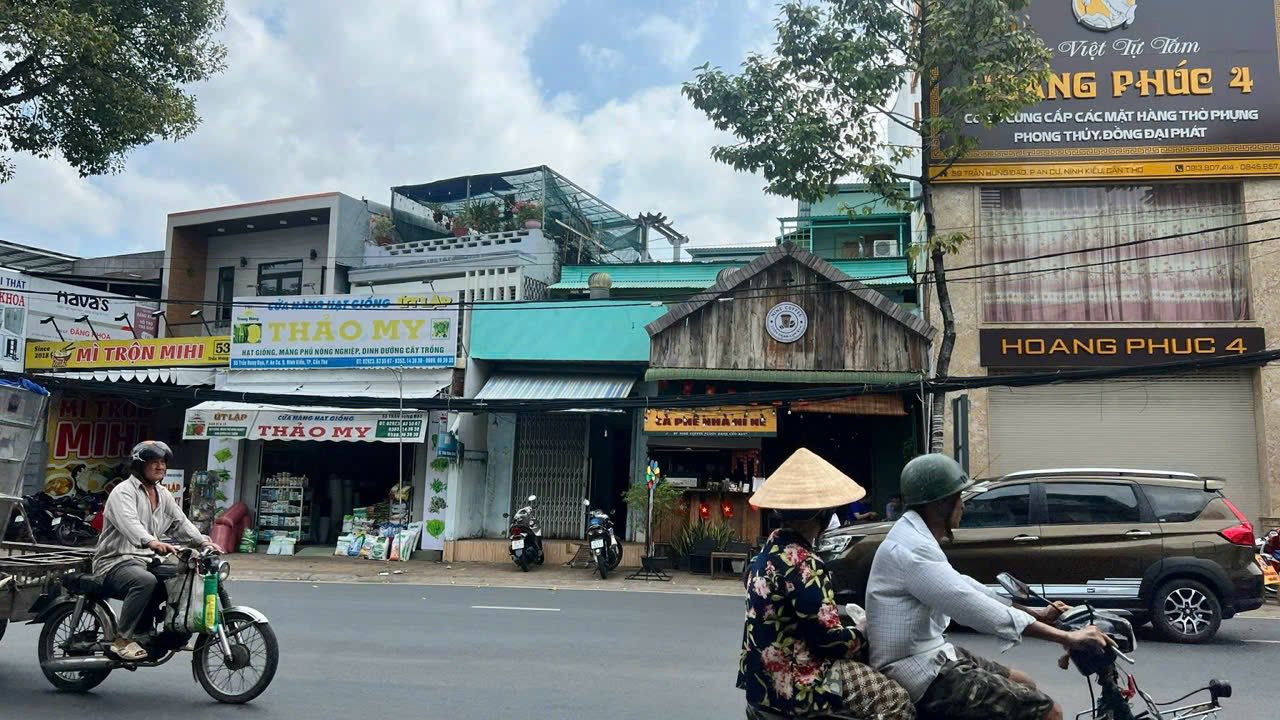 Nhà phố Trần Hưng Đạo Ninh Kiều 133m² 17.999 tỷ - Mặt tiền kinh doanh