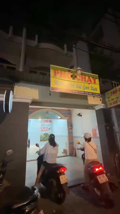 Nhà mặt tiền Tân Phú 80m² 12 triệu - Kinh doanh sẵn sàng