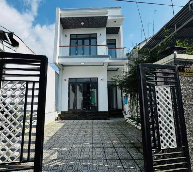 Nha Hue Thich Tinh Khiet 110m2 3.25 ty - Chinh chu ban