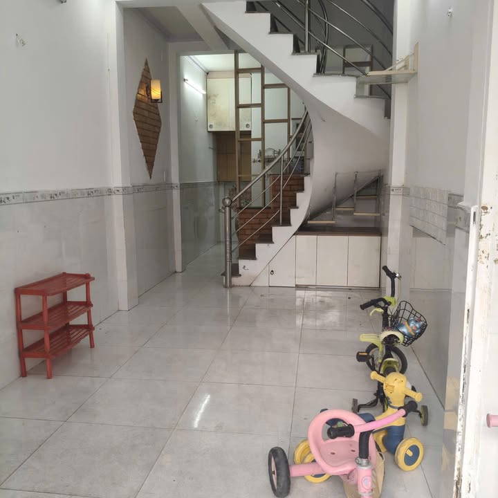 Nhà nguyên căn Q12 35m² 5 triệu - Sẵn sàng ở ngay