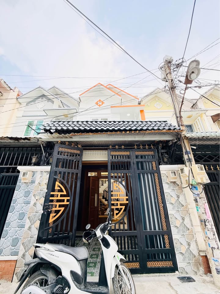 Nhà Quận 12 Thạnh Xuân 33 55m2 4.7 tỷ - Ô tô vào nhà