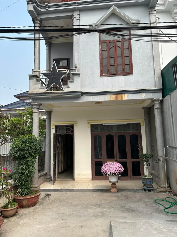 Nhà xóm 6 Lưu Phương 143m² 2.2 tỷ - Ô tô vào nhà
