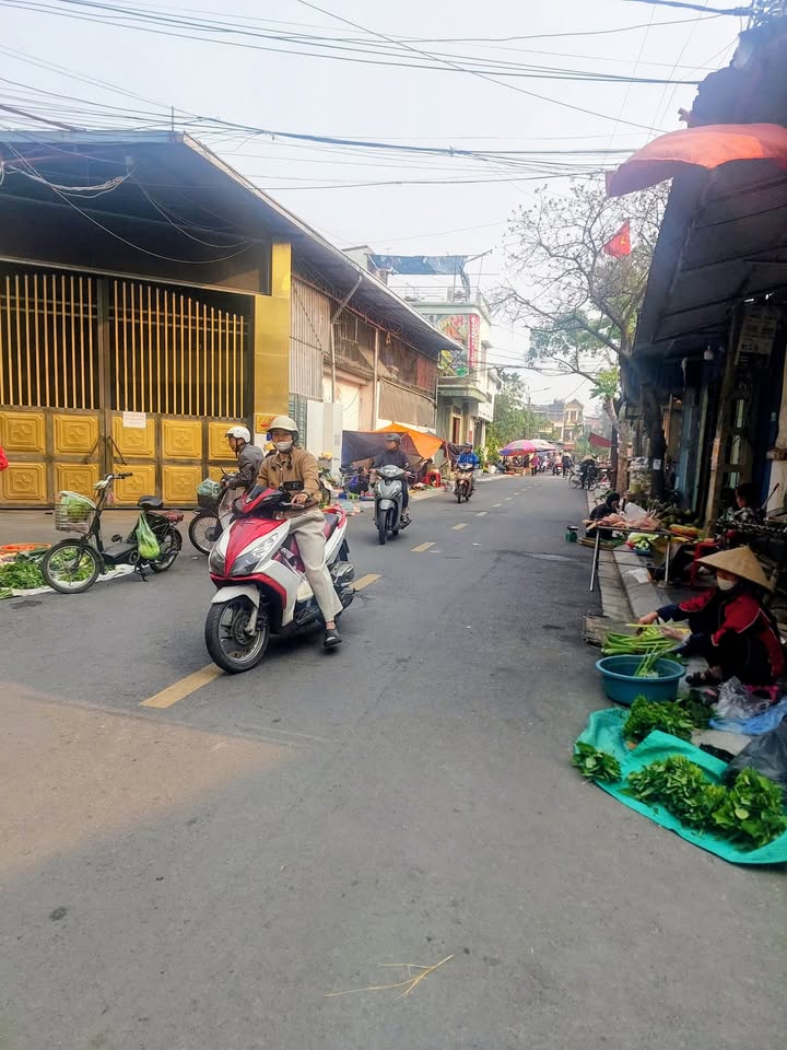 Nhà riêng Nam Định Vũ Công Độ 50m² 2.7 tỷ - Sẵn sàng ở ngay