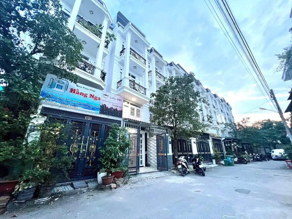 Nhà riêng TL19 Q12 54m² giá 4.75 tỷ - Oto vào tận nhà