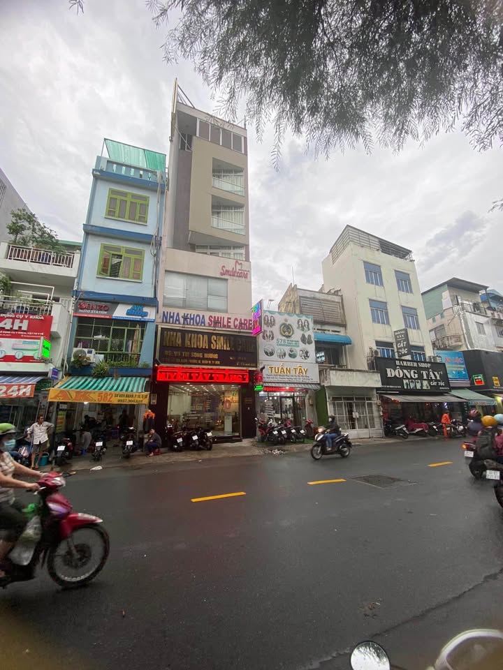 Nhà phố Sư Vạn Hạnh Quận 10 58m² 19.5 tỷ - Mặt tiền kinh doanh